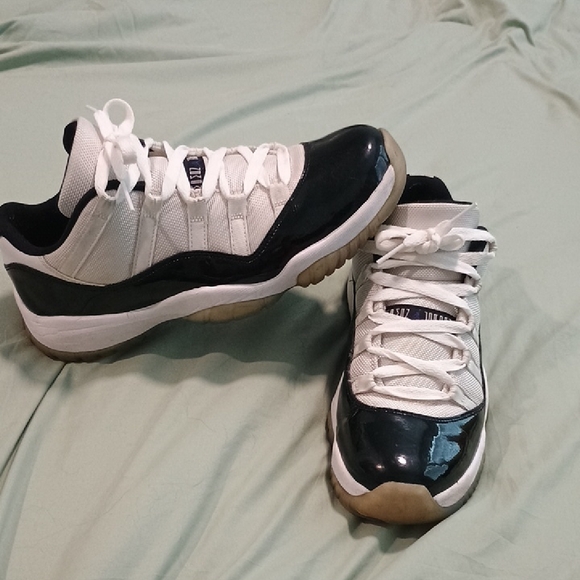 Jordan 11 Concord Size 8.5 - Picture 1 of 9